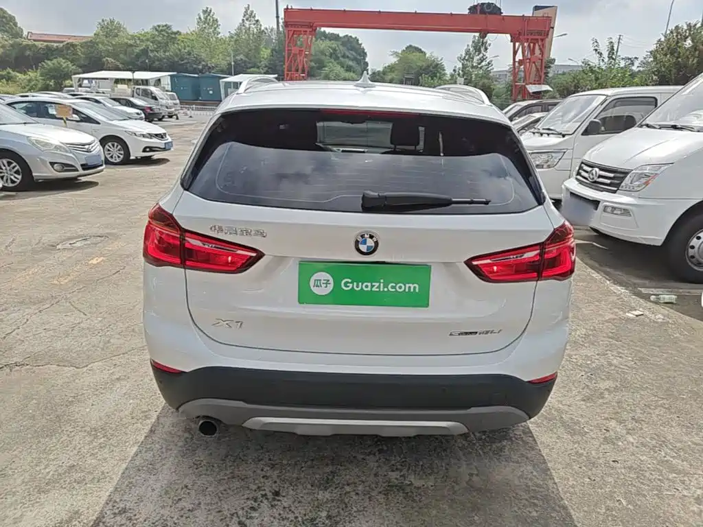 BMW X1 — миниатюра 6