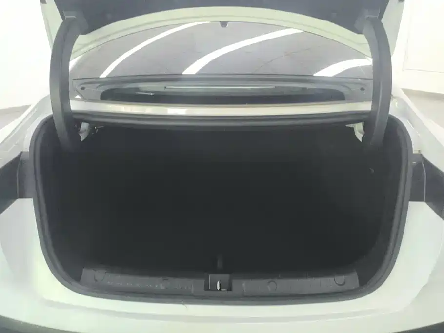 BYD Qin L — миниатюра 4