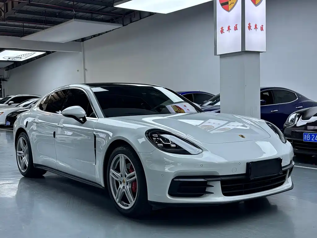 Porsche Panamera 2017 Panamera 3.0T