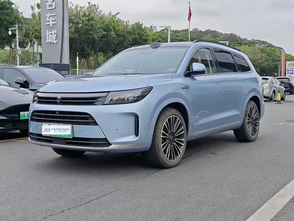 AITO ASK THE WORLD M7