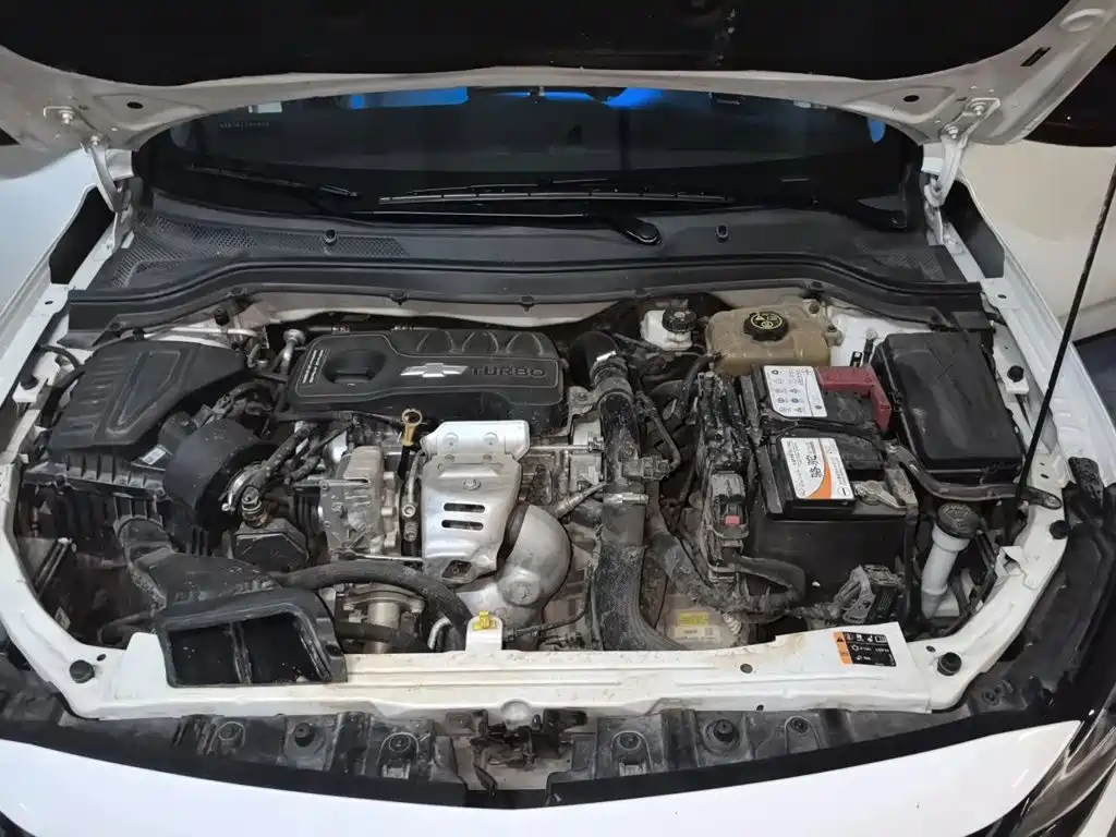 Chevrolet Monza — миниатюра 21