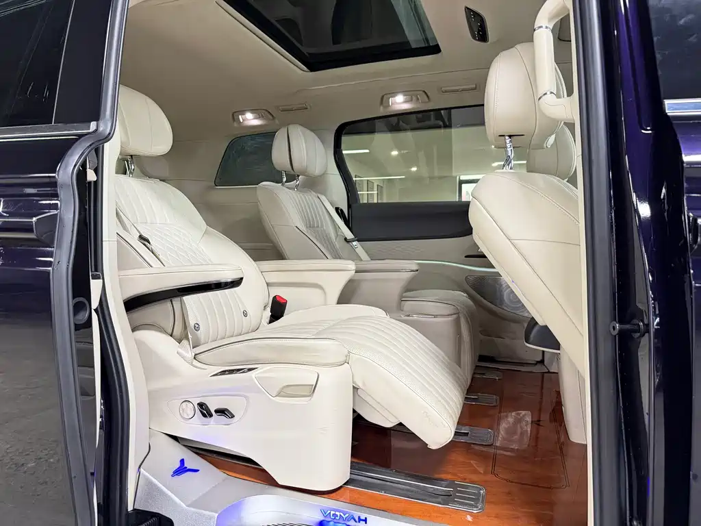 Voyah Dreamer Low Carbon Edition Dream + Smart Package, фото 12