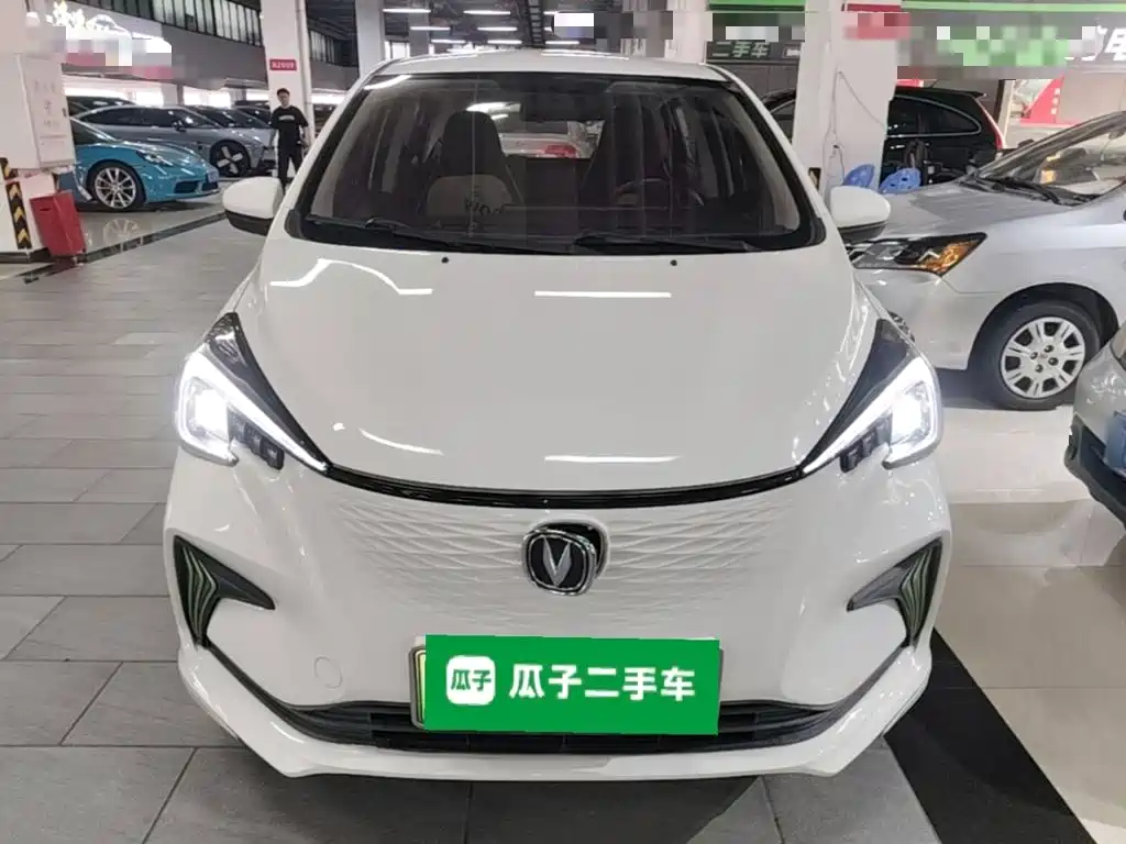 Changan Benben E-Star — миниатюра 3