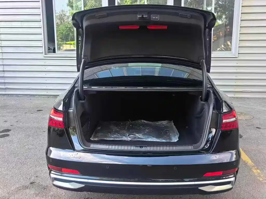 Audi A6L 2023 45 TFSI quattro