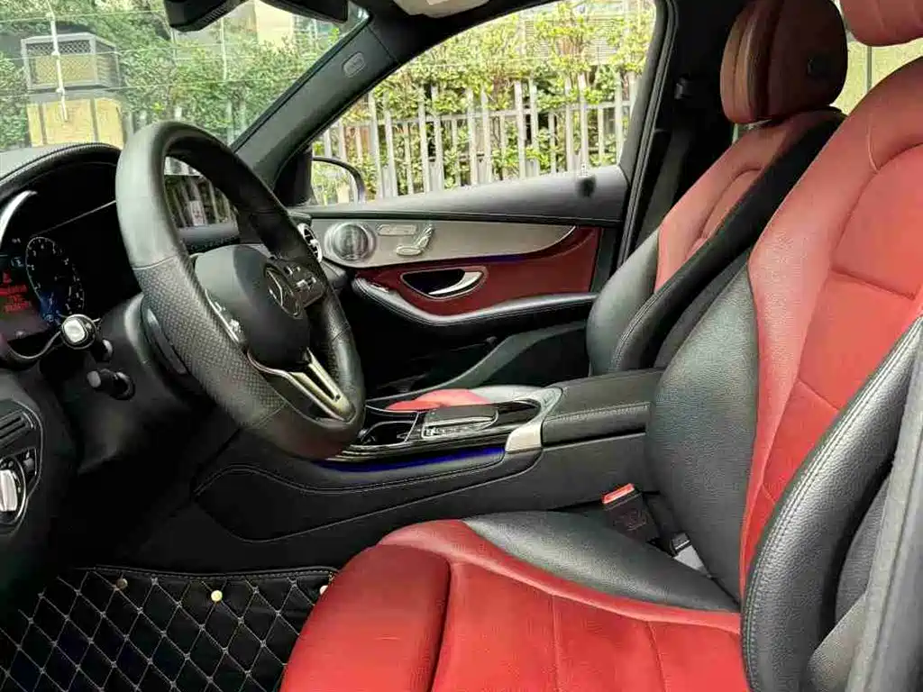 Mercedes-Benz GLC 2020 GLC 300 L 4MATIC Luxury