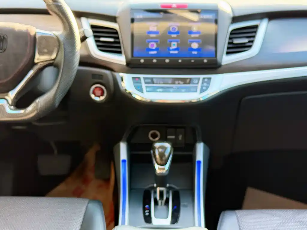 Honda Jade — миниатюра 9