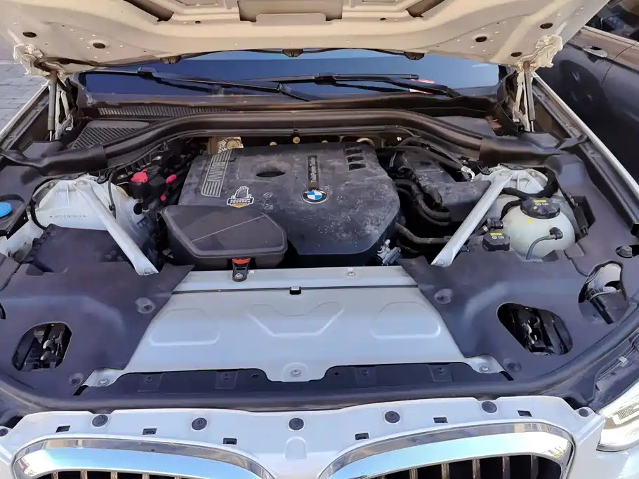 BMW X3 — миниатюра 10