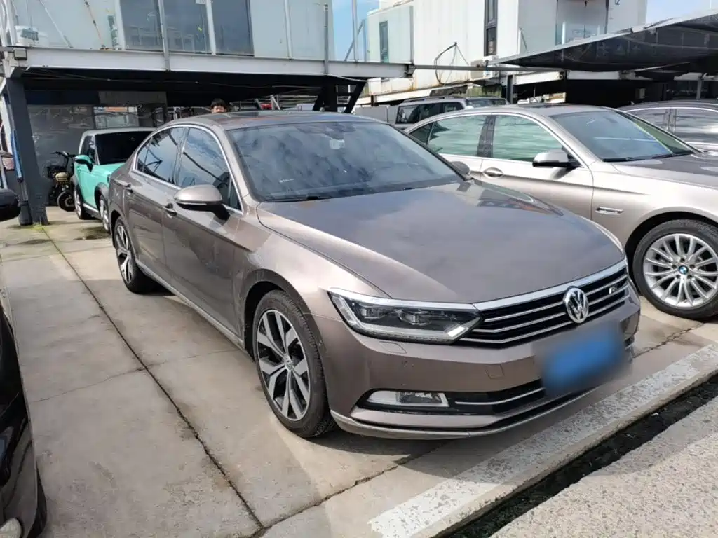 Volkswagen Magotan — миниатюра 4