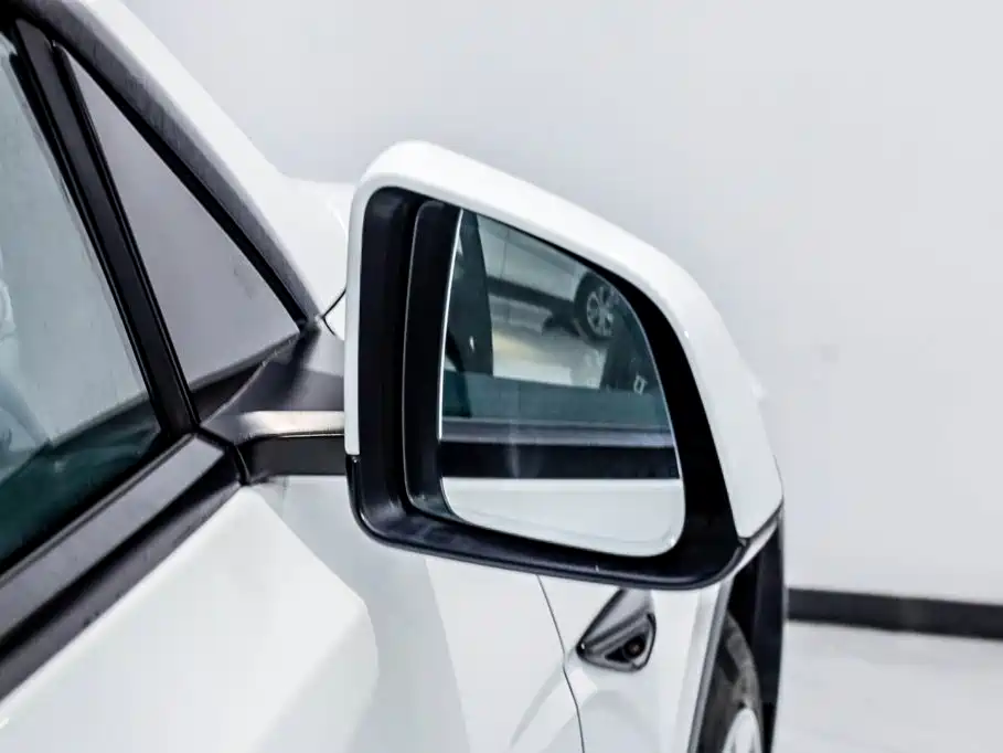 Tesla Model Y — фотографии объявления, Фото 26