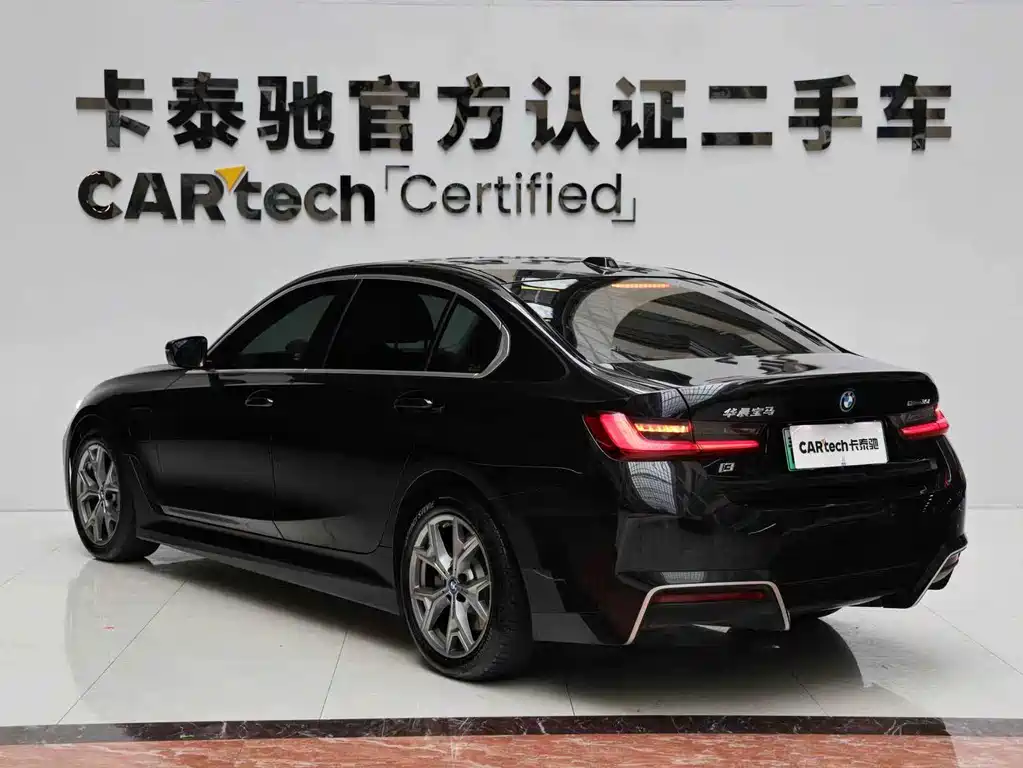 BMW i3 — миниатюра 7