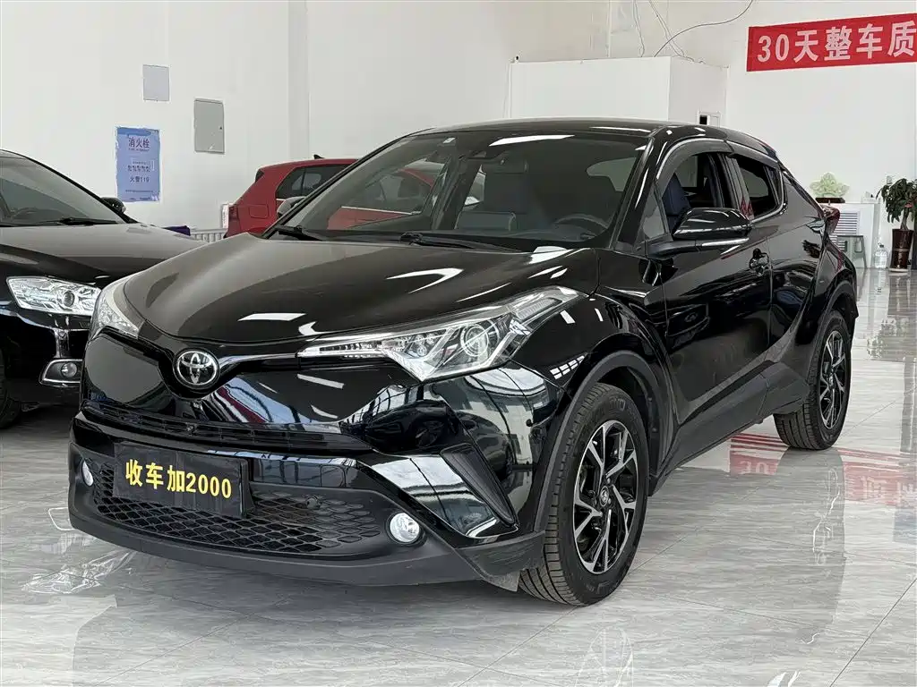 Toyota C-HR 2.0L Leading Edition China V, фото 2