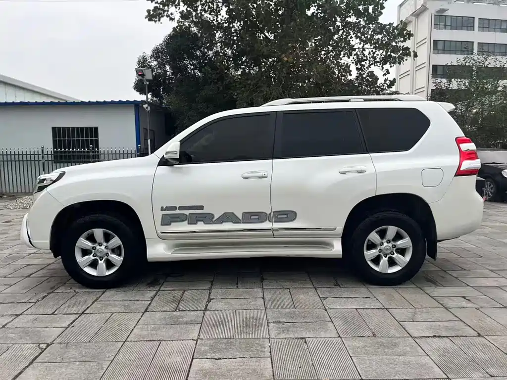 Toyota Prado (Import) — миниатюра 4