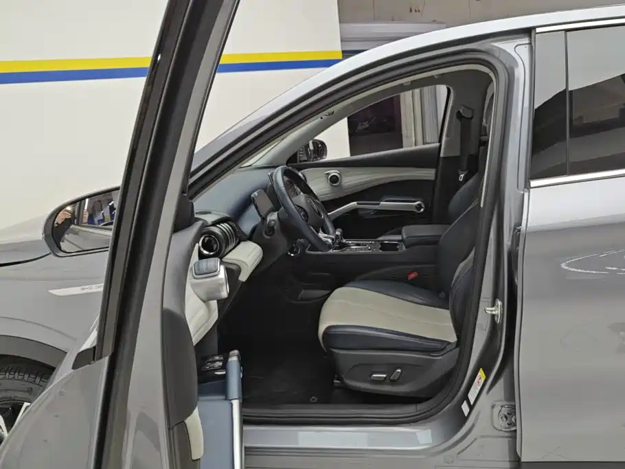 BYD Yuan Plus — миниатюра 9