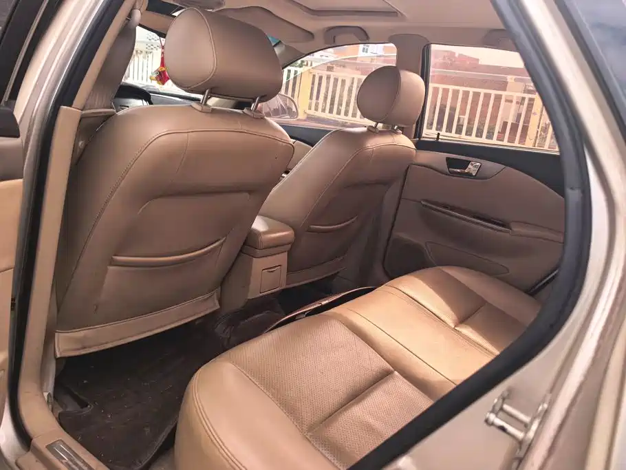 Buick Excelle — миниатюра 11