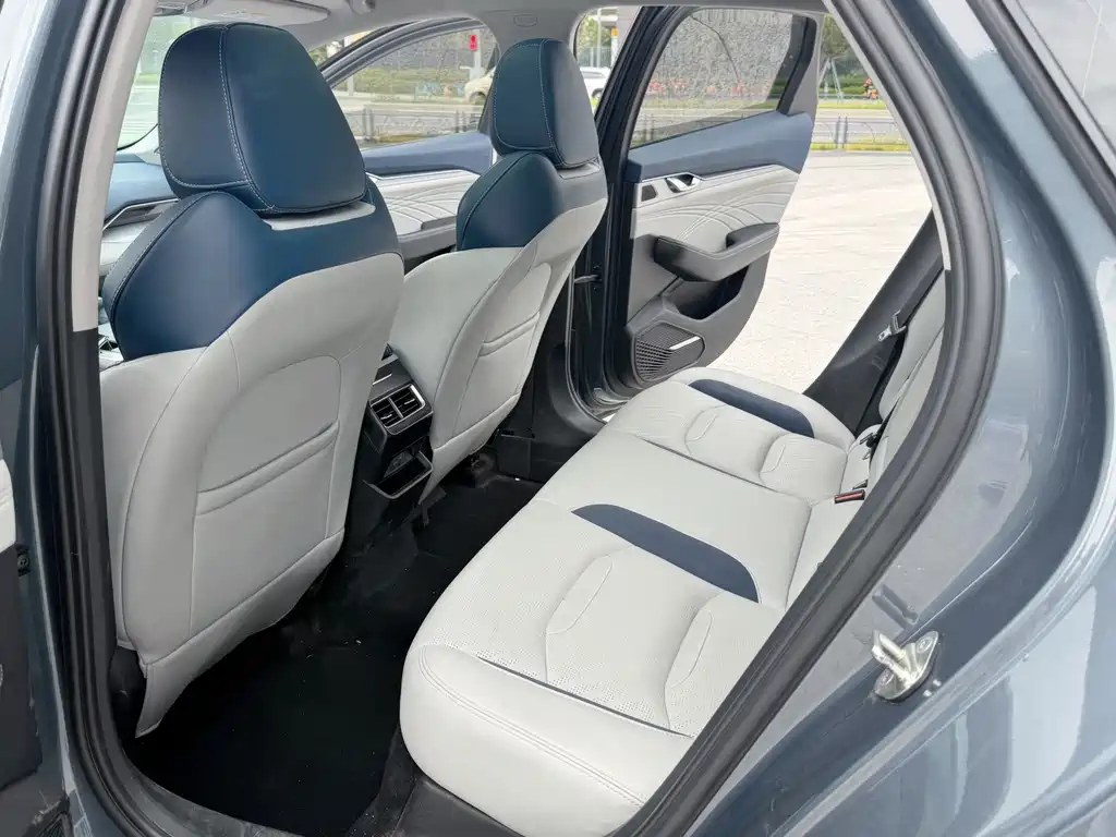 Geely Xingrui — миниатюра 13