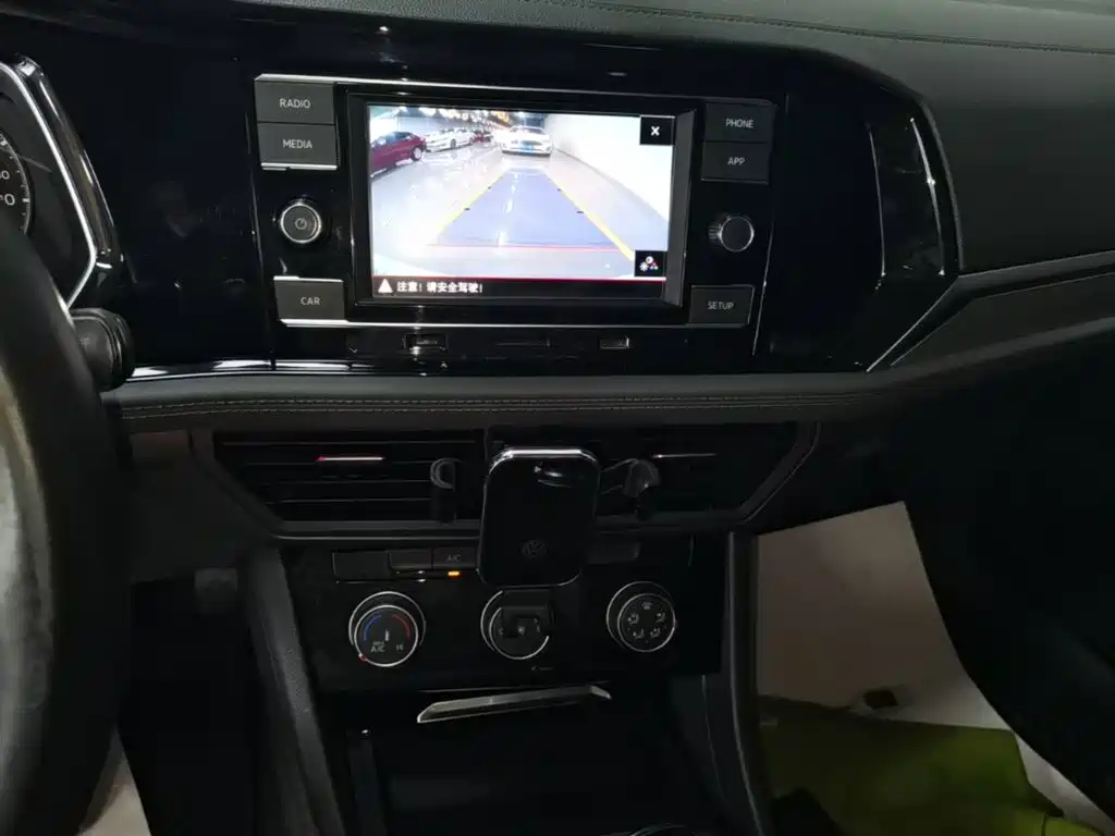 Volkswagen Sagitar — миниатюра 13