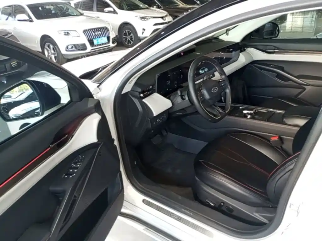 Ford Mondeo — миниатюра 16