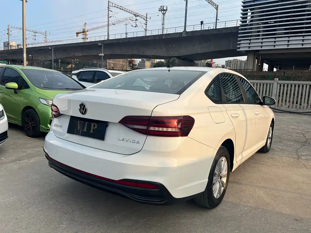 VOLKSWAGEN LAVIDA