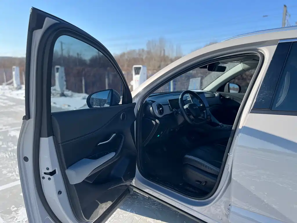 BYD SEA LION 05 DM I