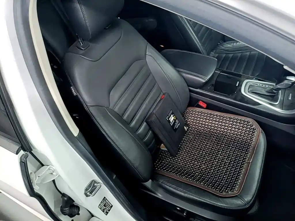 Ford Edge — миниатюра 25