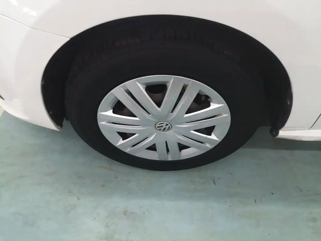 Volkswagen Polo — миниатюра 23