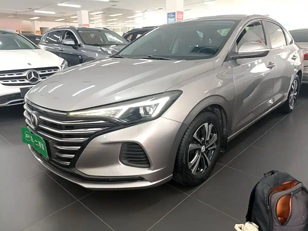 Changan Eado — миниатюра 2