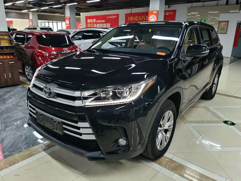 Toyota Highlander 2021