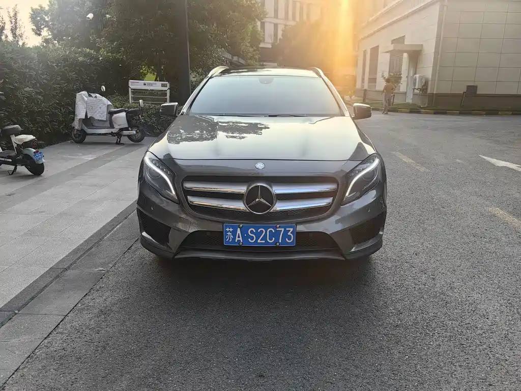 Mercedes-Benz GLA — миниатюра 2