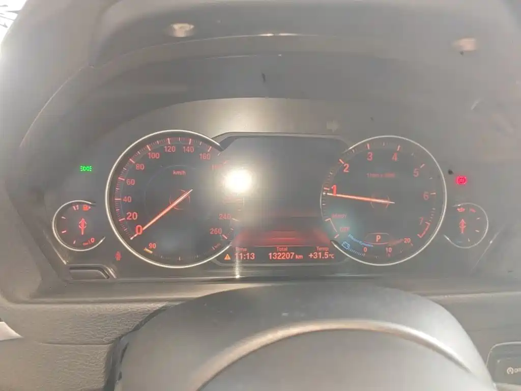 BMW 3 Series — миниатюра 8