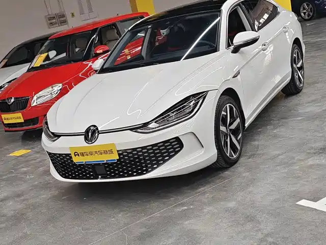 Volkswagen Lamando