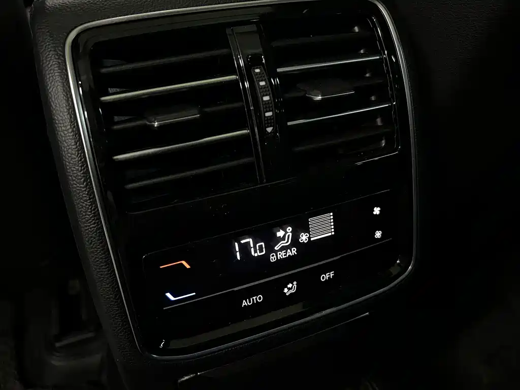Volkswagen Magotan — миниатюра 9