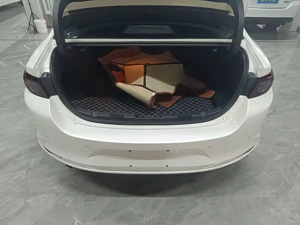 Mazda 3 Axela — миниатюра 19