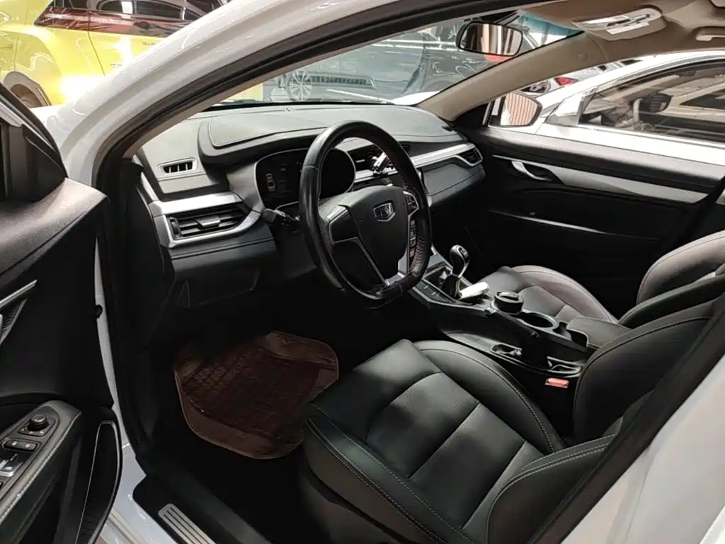 Geely Emgrand — миниатюра 16