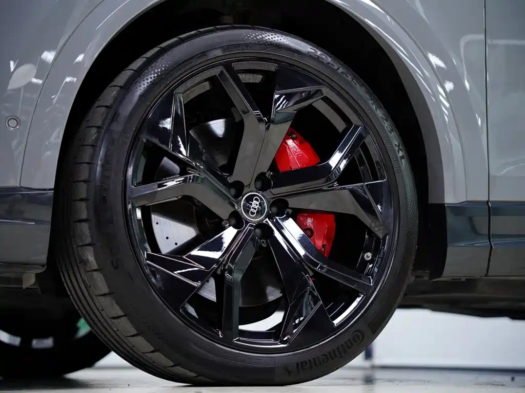 Audi RS Q8 — миниатюра 21