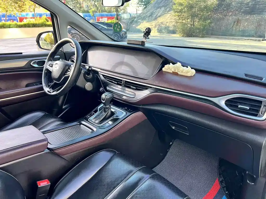 GAC Motor Trumpchi M6 — миниатюра 14