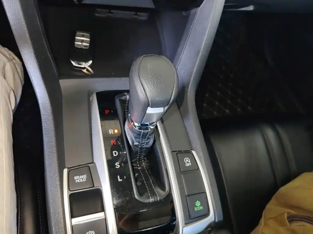 Honda Civic — миниатюра 14