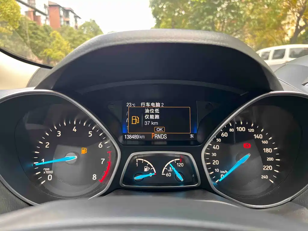 Ford Kuga — миниатюра 22