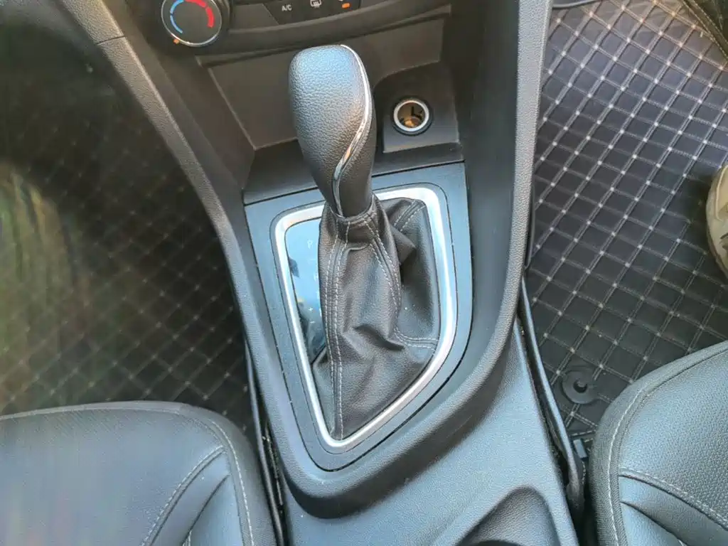 Buick Excelle — миниатюра 14