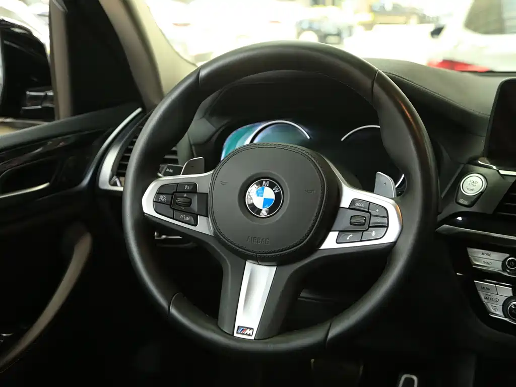 BMW X3 — миниатюра 5