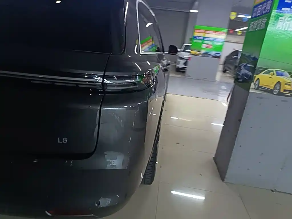 Li Auto Li L8 — миниатюра 8