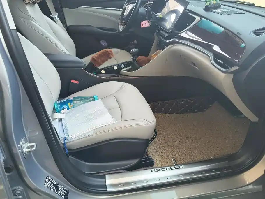 Buick Excelle — миниатюра 8