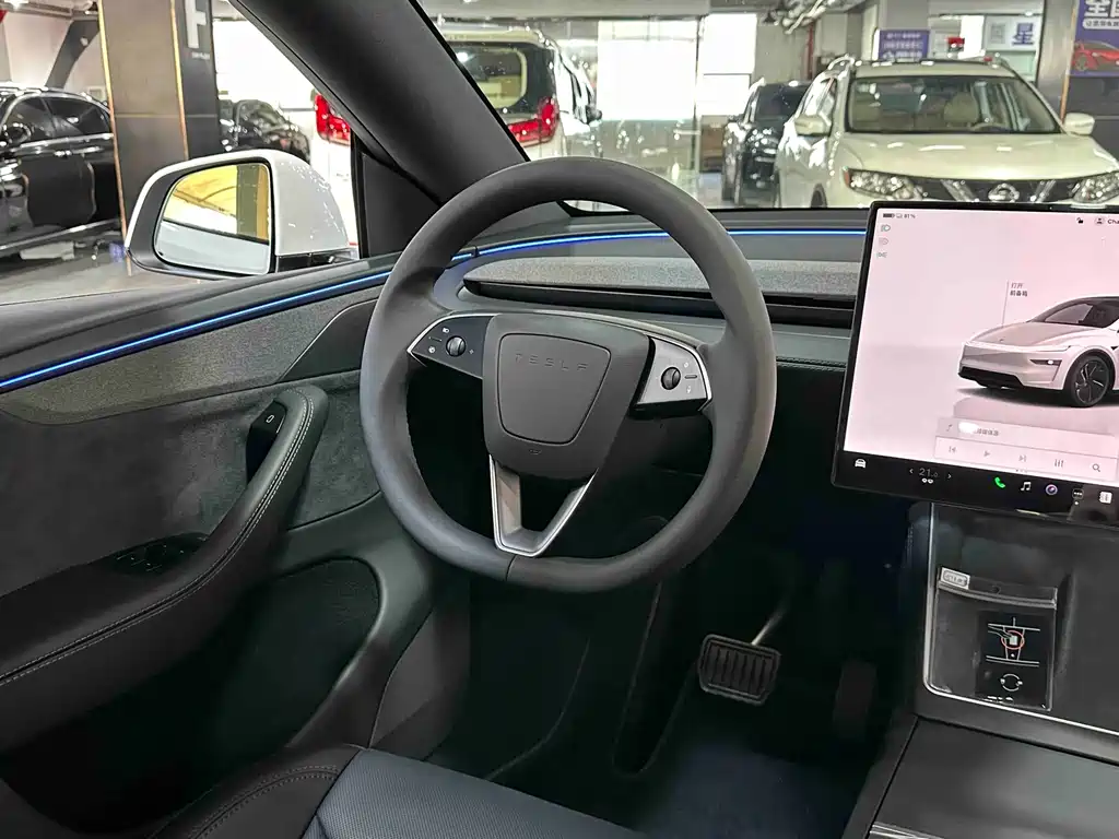 Tesla Model Y — фотографии объявления, Фото 14