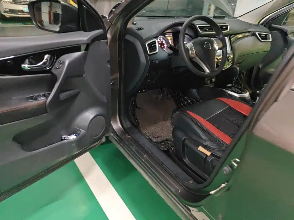 Nissan Qashqai — миниатюра 12
