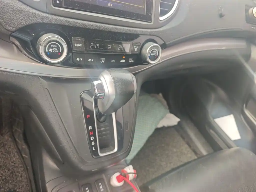 Honda CR-V — миниатюра 7