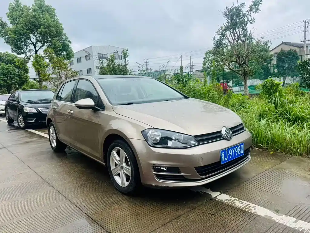 Volkswagen Golf — миниатюра 3