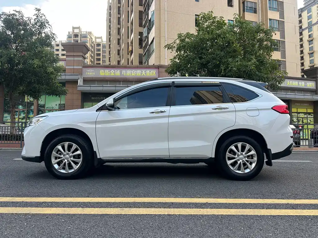 Haval M6 — миниатюра 7