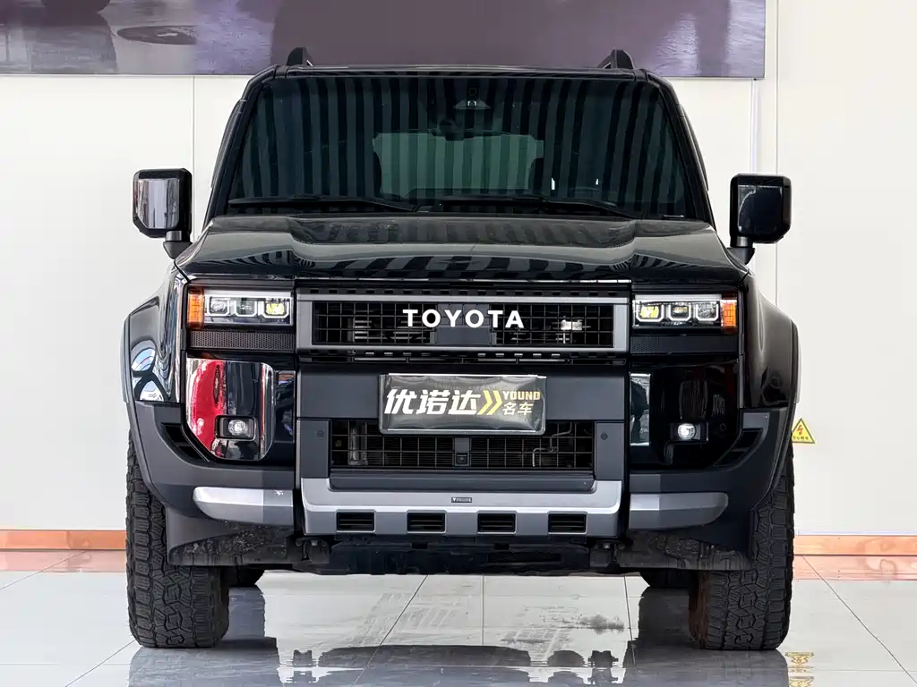 Toyota Land Cruiser Prado 2024 2.4T WX 6 мест