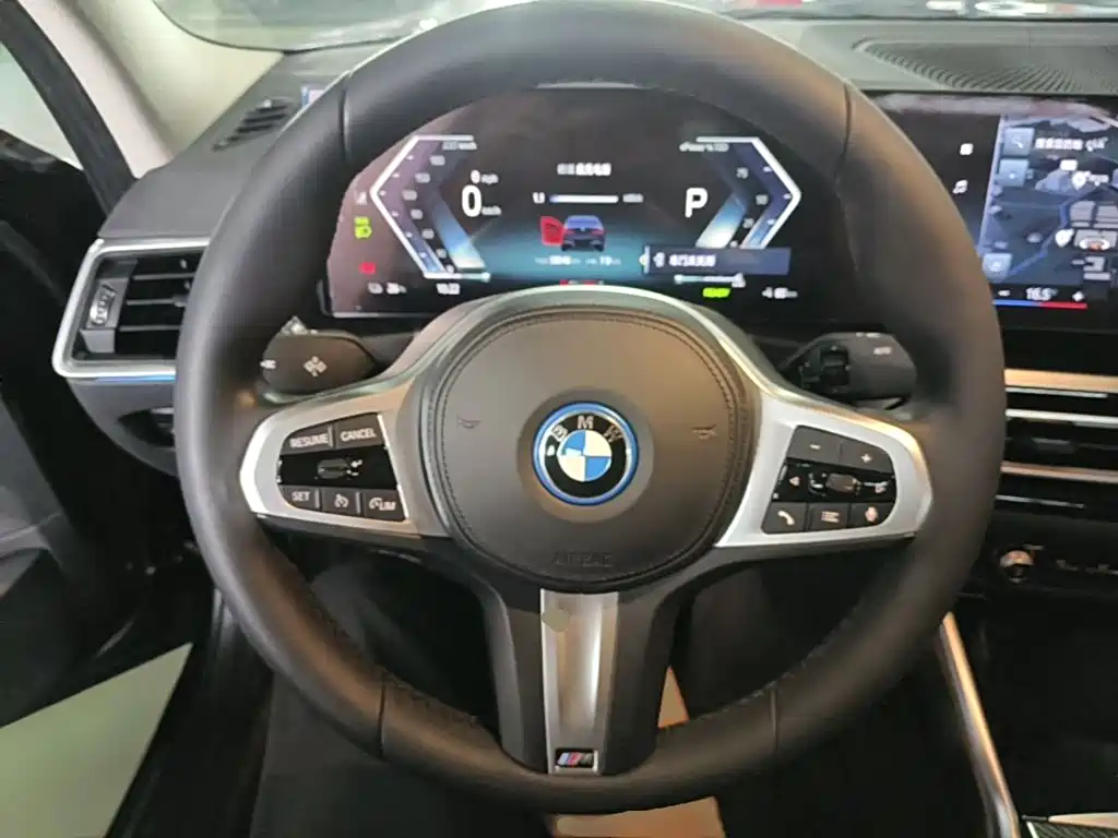 BMW i3 — миниатюра 11