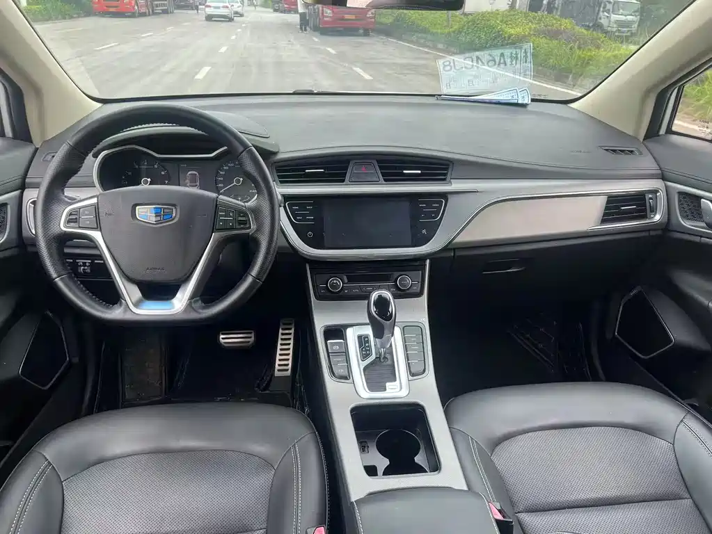 Geely Emgrand GS — миниатюра 11