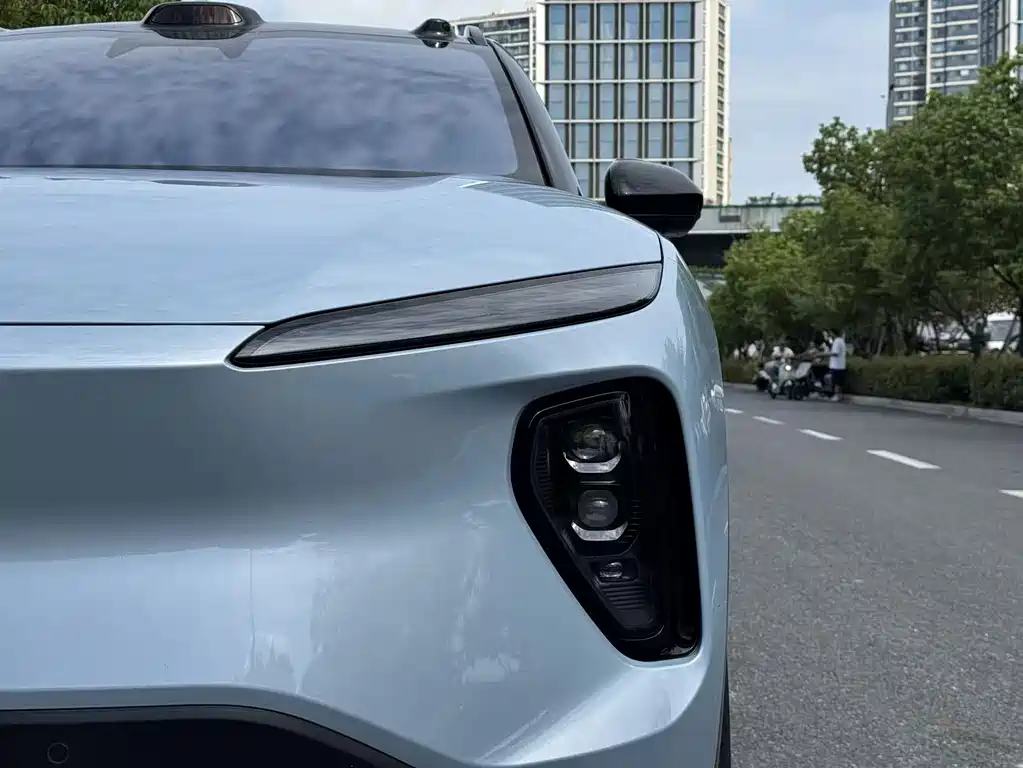 NIO ES6 — миниатюра 19